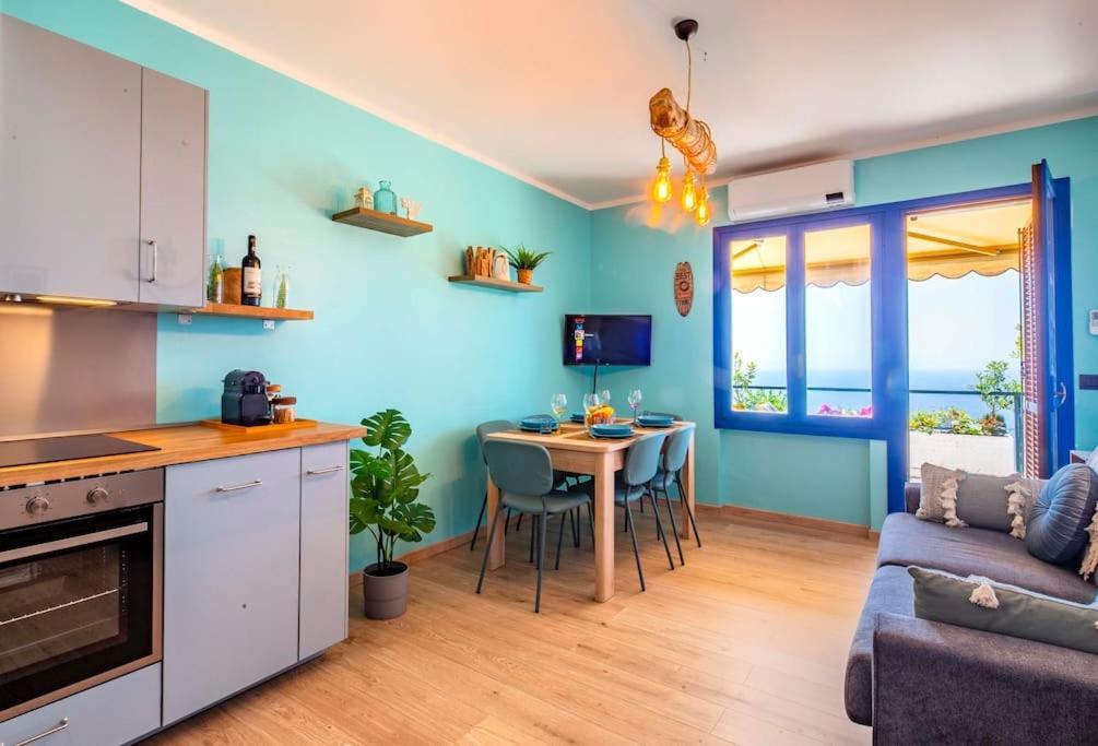 Il Grande Blu - Vista Panoramica Sul Golfo Daire Ospedaletti Dış mekan fotoğraf